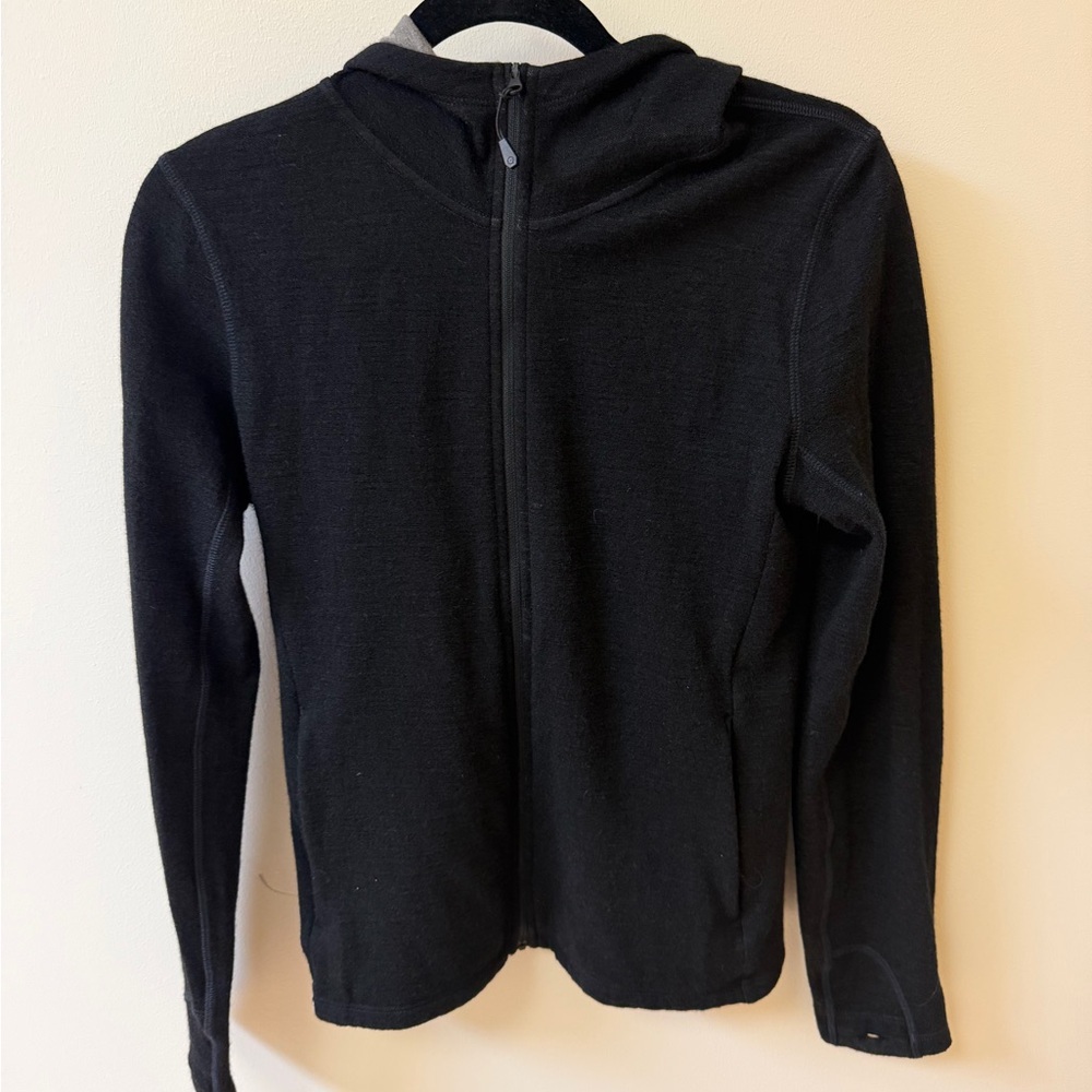PAKA Women’s Hoodie Jacket Black/Gray Size Small (Sold Out)